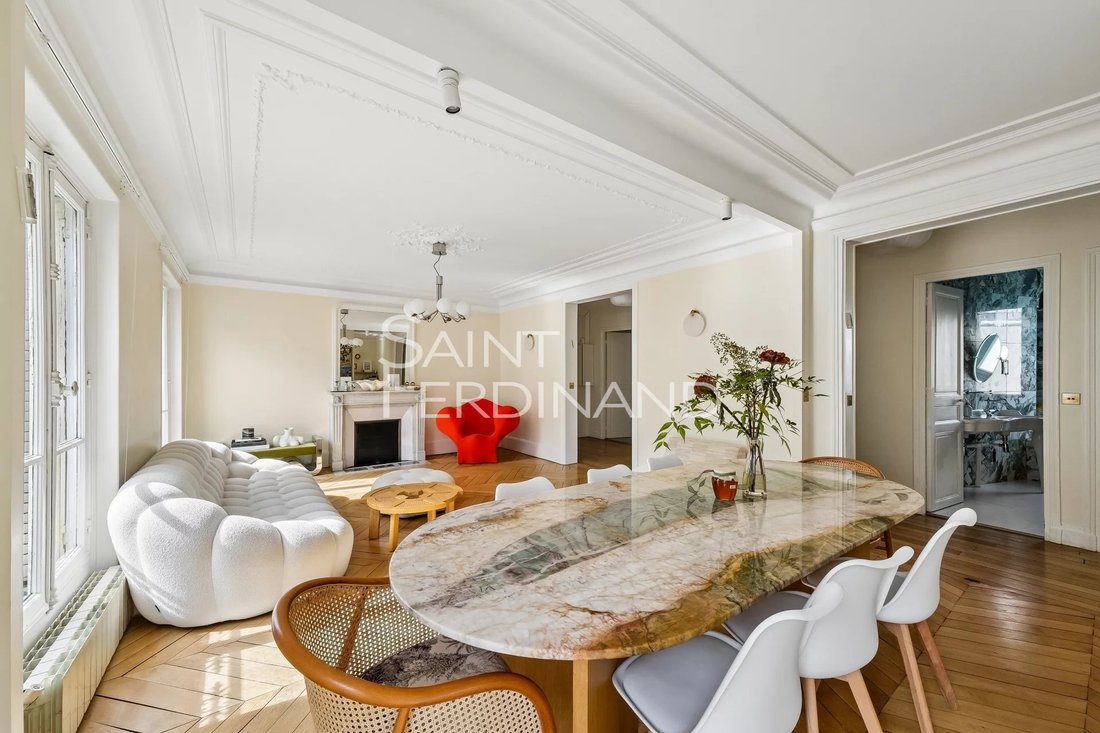 Apartment in La Plaine des Sablons, Neuilly-sur-Seine, France 2 - 18931453