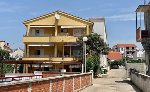 House in Mjesni odbor Puntamika, Zadar, Zadar County 1