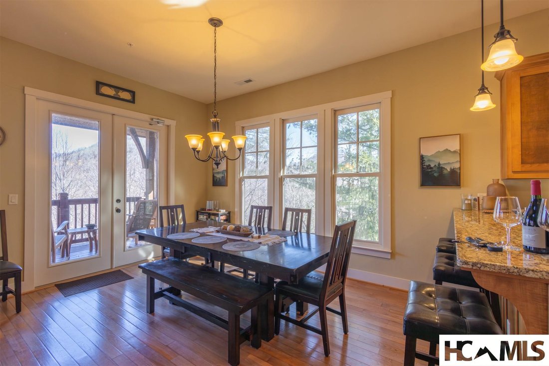 Condo in Tuckasegee, North Carolina, United States 5 - 18930911