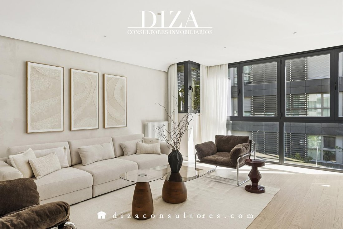 Apartment in Barrio Salamanca, Madrid, Spain 2 - 18931294