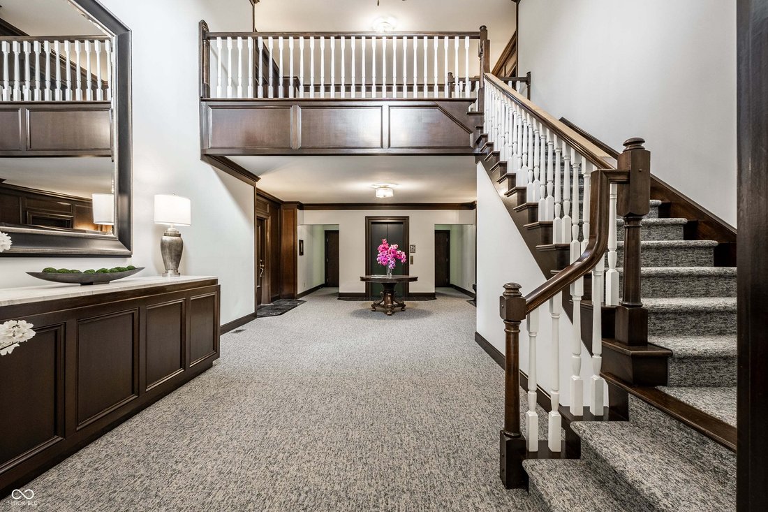 Condo in Indianapolis, Indiana, United States 2 - 18930549