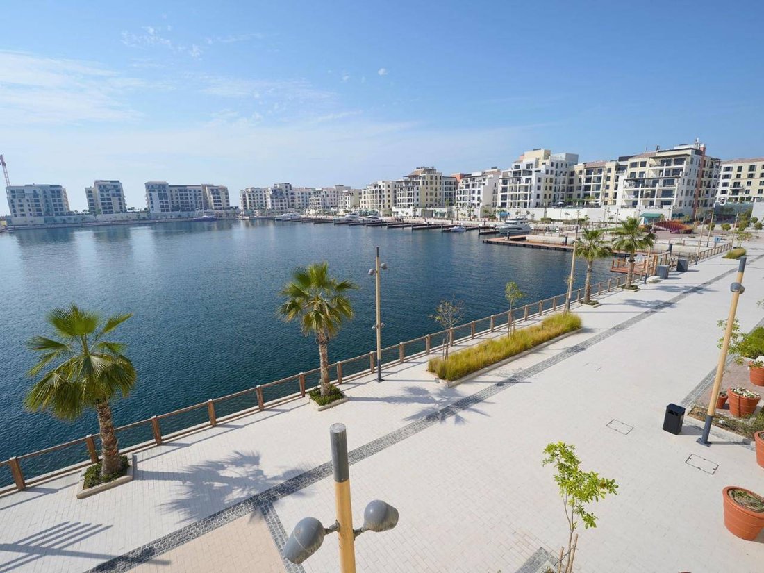 Apartment in Jumeirah, Dubai, United Arab Emirates 2 - 18930995