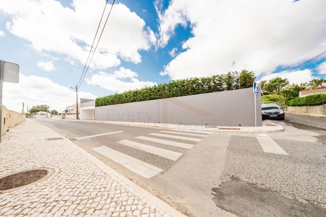 House in Olho Marinho, Leiria District, Portugal 2 - 18930960
