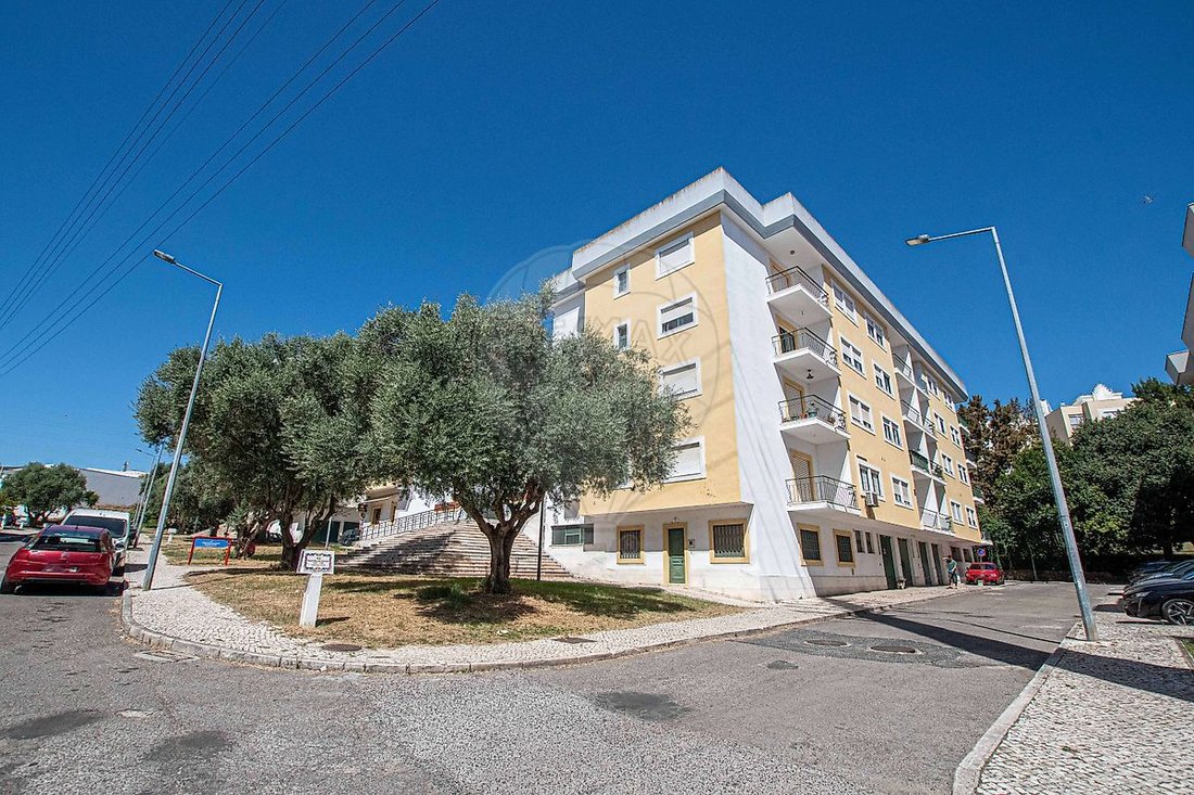 Apartment in Povoa de Santa Iria e Forte da Casa, Lisbon, Portugal 3 - 18931094