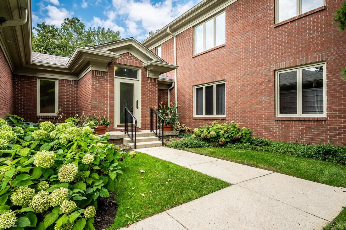 Condo in Indianapolis, Indiana, United States 1 - 18930549