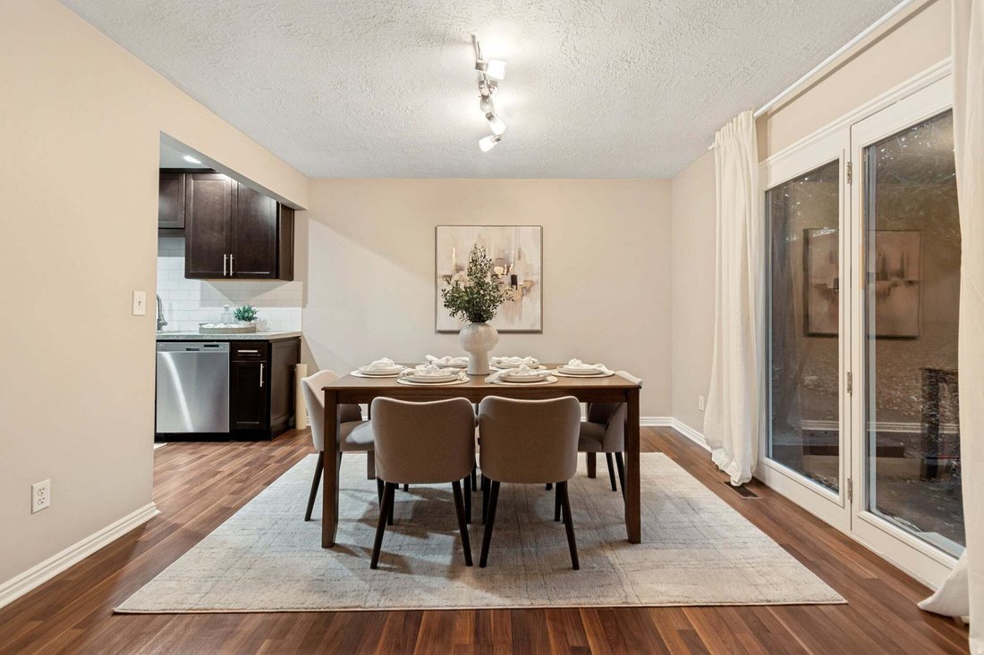 Townhouse in Cottonwood Heights, Utah, United States 4 - 18930611