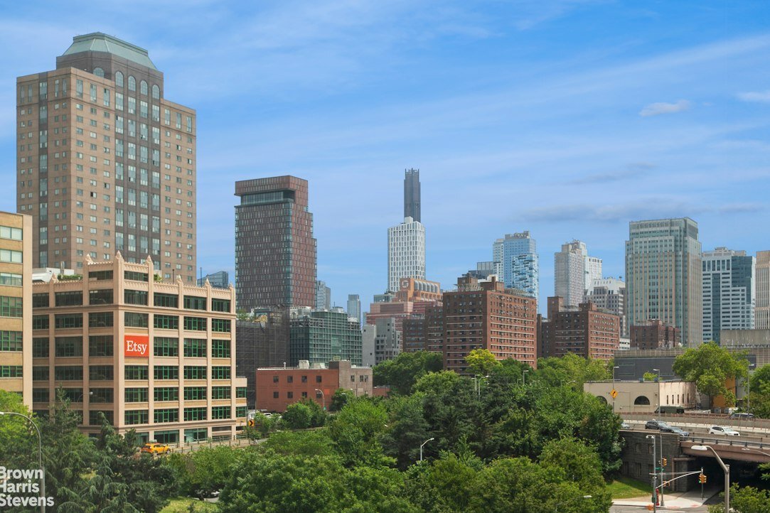 Condo in New York, New York, United States 5 - 18183823