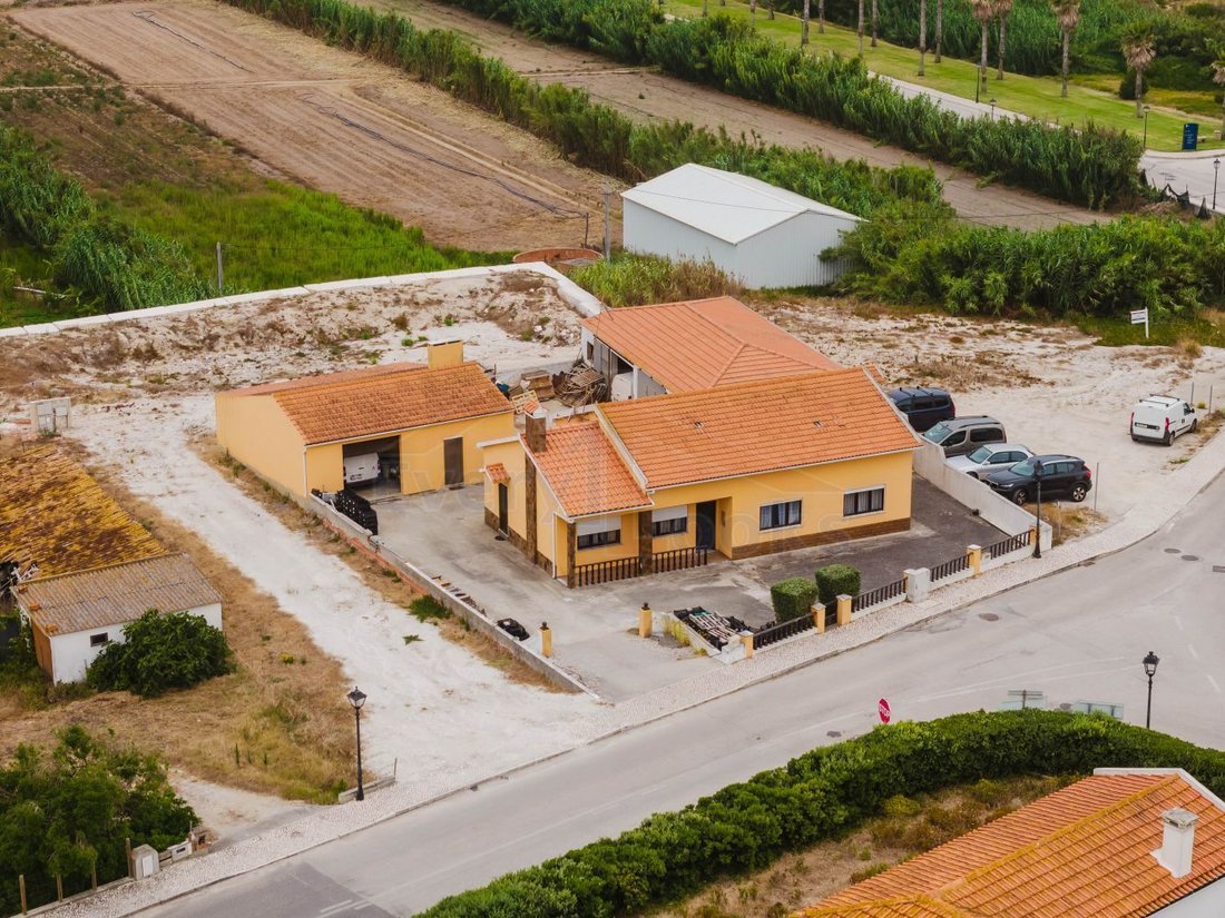 House in Santa Maria, Sao Pedro e Sobral da Lagoa, Leiria District, Portugal 5 - 18930723