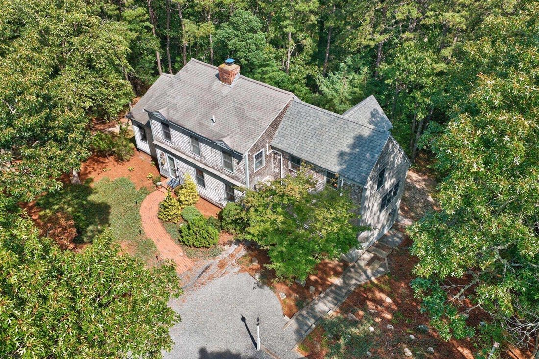 House in Barnstable, Massachusetts, United States 2 - 18930368