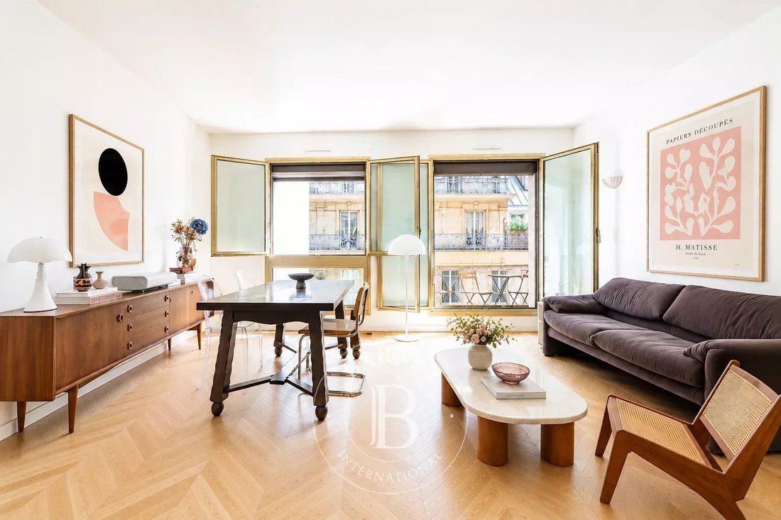 Apartment in Hoche-Friedland, Paris 8e Arrondissement, Paris 2 - 18930687