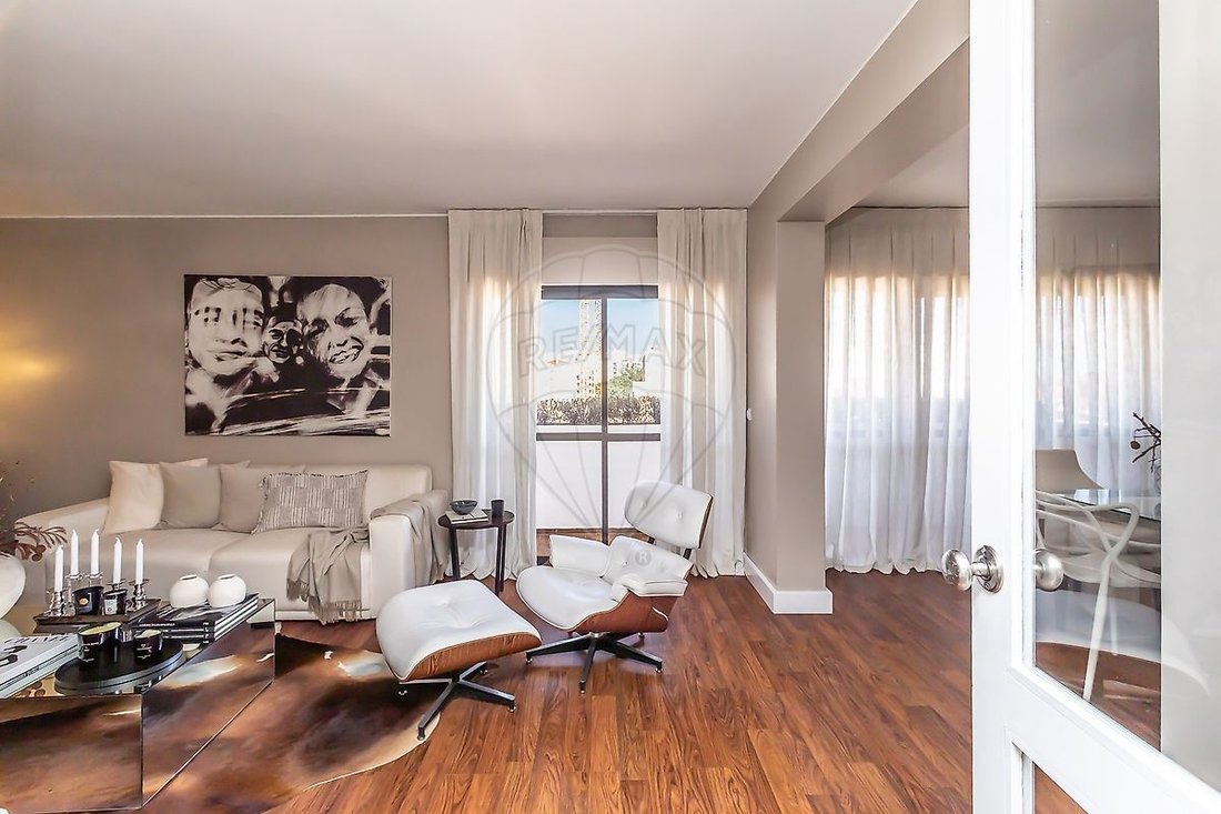 Apartment in Lumiar, Lisbon, Portugal 5 - 18931071