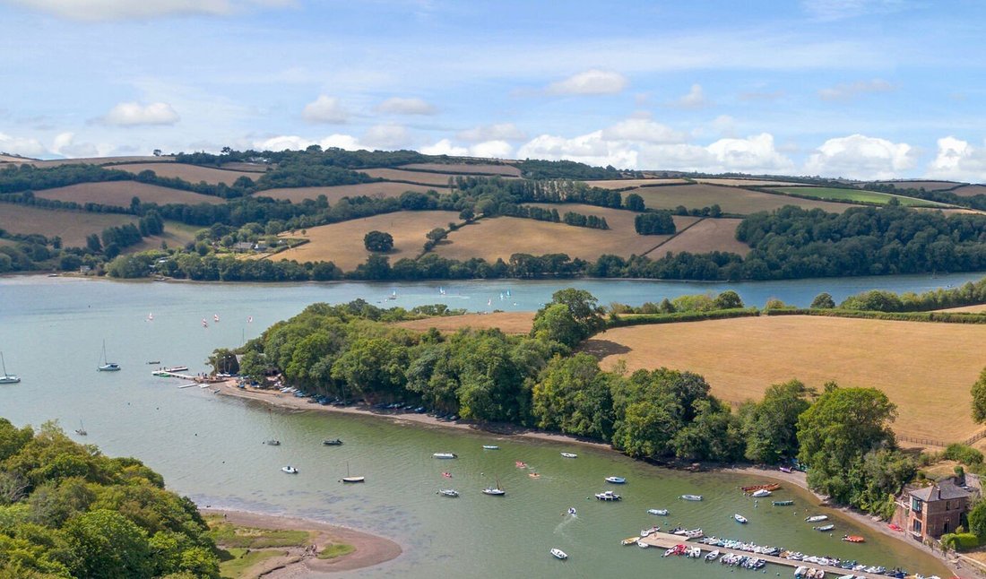 House in Devon, England 3 - 18930577