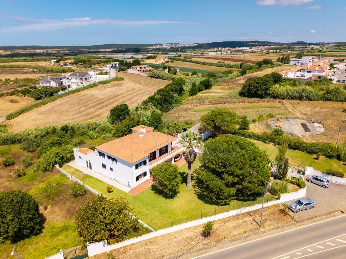House in Atouguia da Baleia, Leiria District, Portugal 1 - 18930675