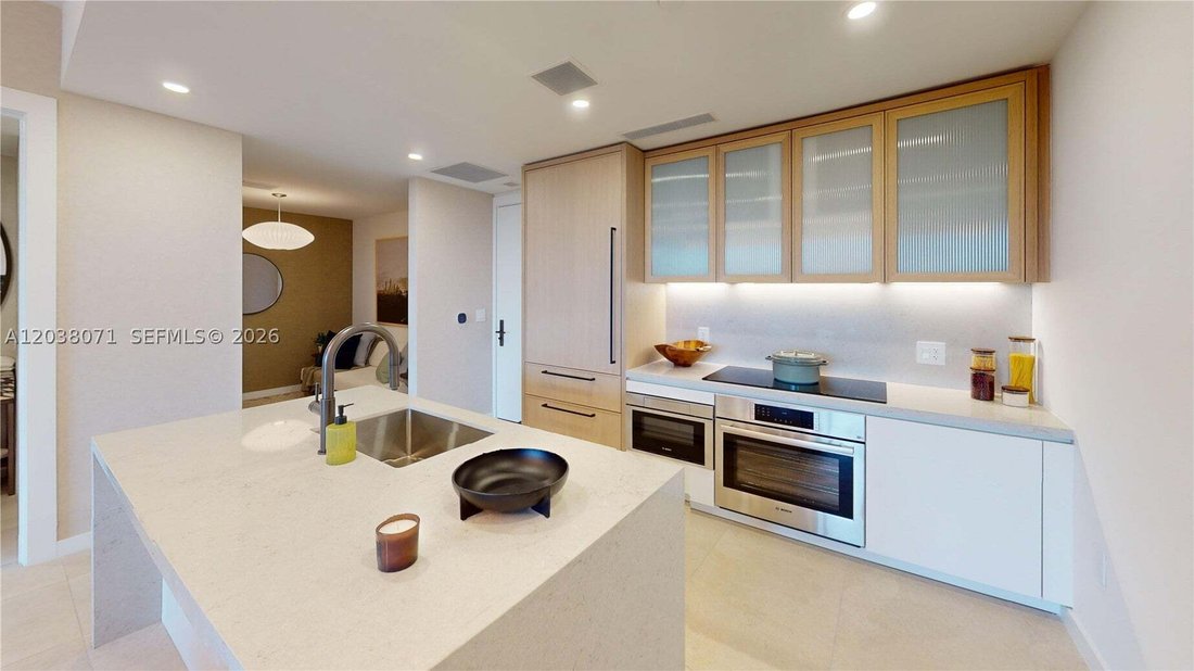 Condo in Miami, Florida, United States 5 - 18193556