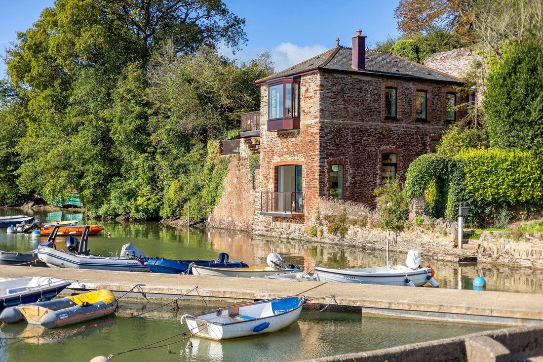 House in Devon, England 2 - 18930577