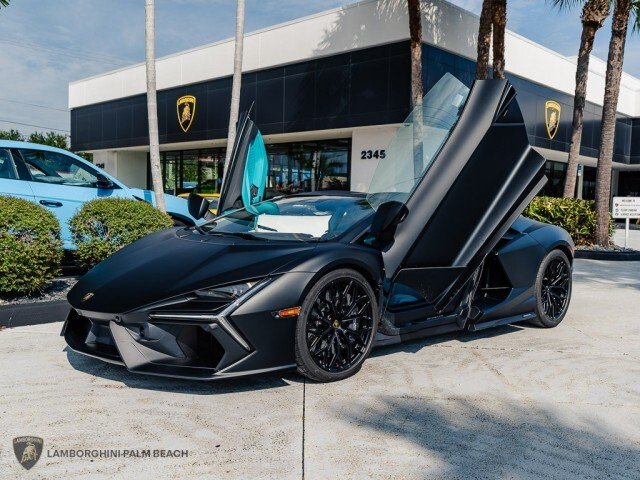 Coupe in Palm Beach, FL, United States 2 - 18931534