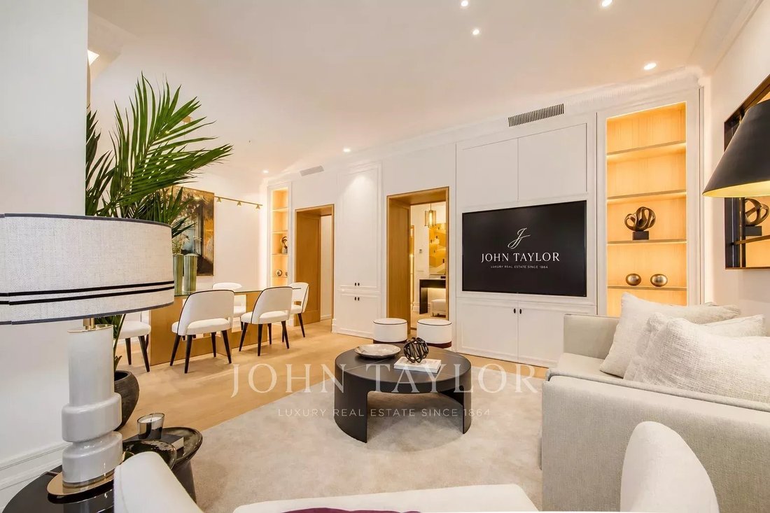 Apartment in Chamberi, Madrid, Spain 1 - 18931443