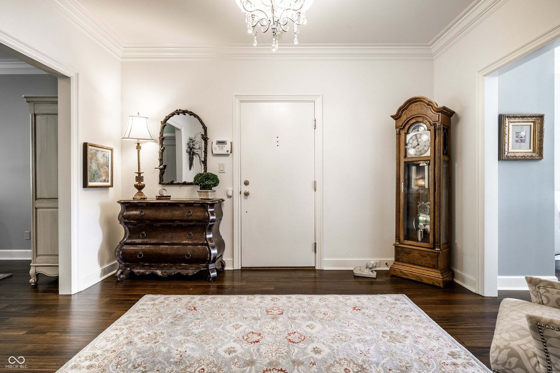 Condo in Indianapolis, Indiana, United States 4 - 18930549