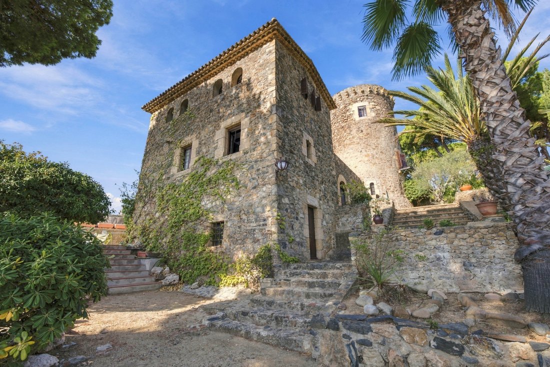 Villa in Santa Susanna, Catalonia, Spain 2 - 18930270