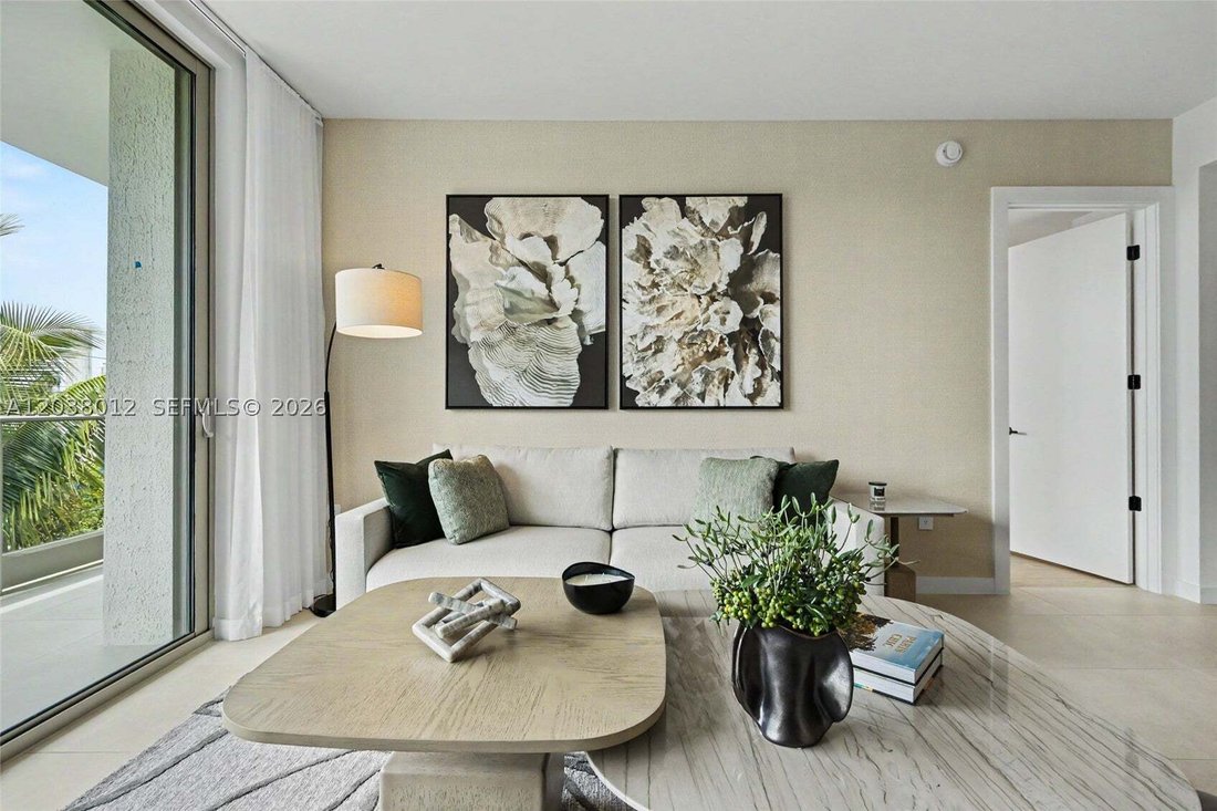 Condo in Miami, Florida, United States 3 - 18193522