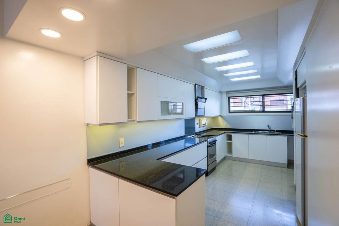 House in Buenos Aires, Buenos Aires, Argentina 1 - 17293398