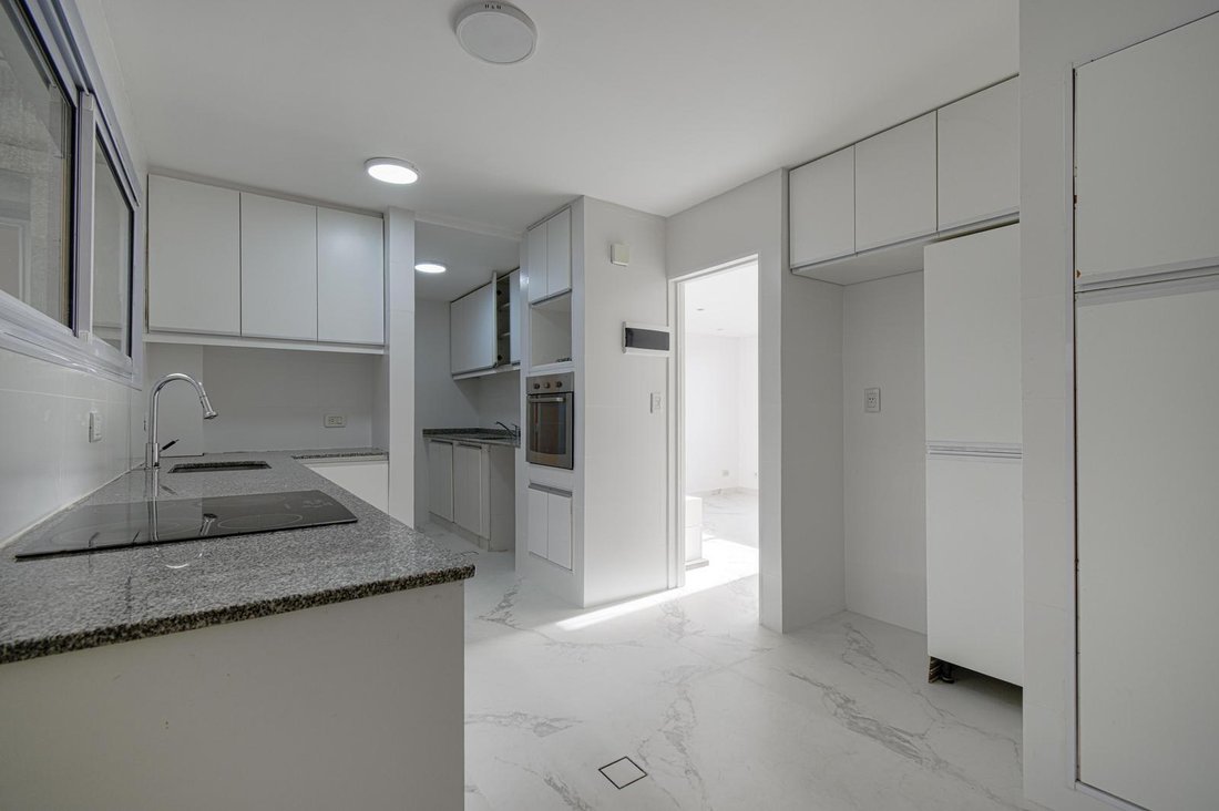 Apartment in Buenos Aires, Buenos Aires, Argentina 3 - 18930249