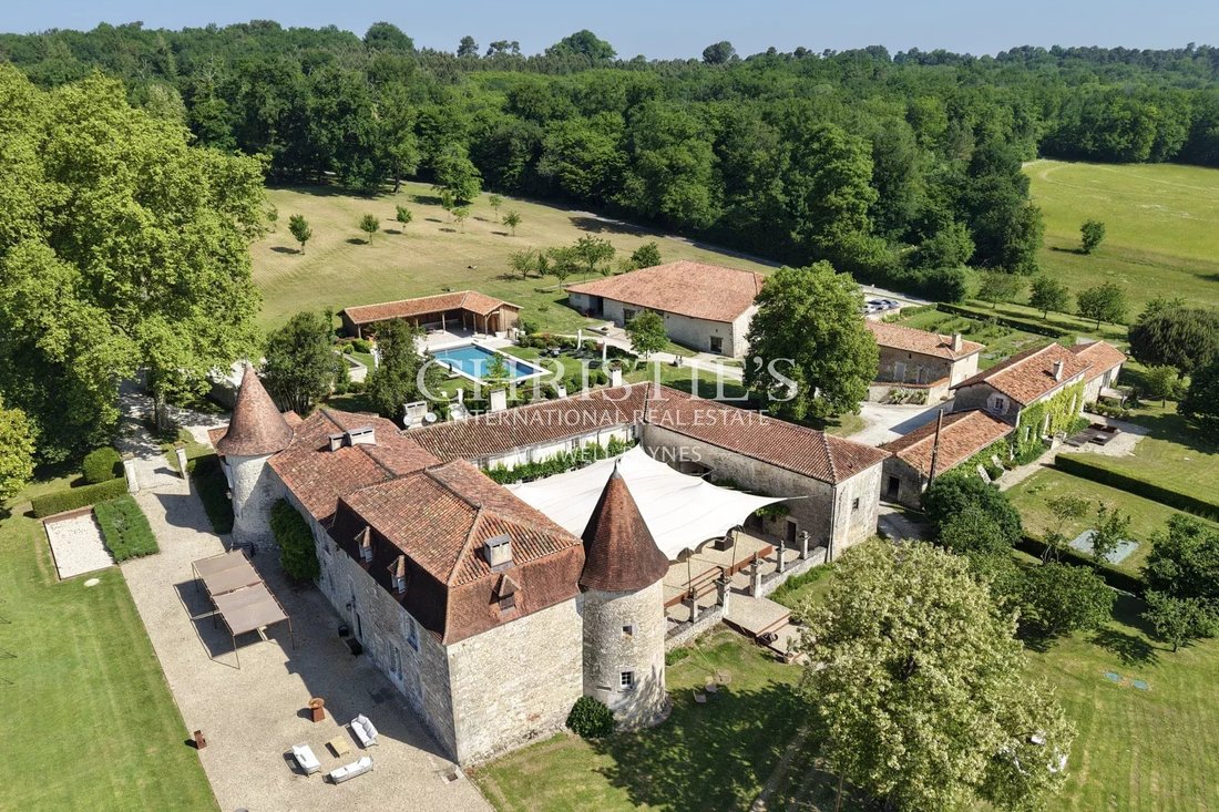 Castle in Saint Ausone-Saint Martin-Saint Gelais, Angoulême, France 4 - 18931397