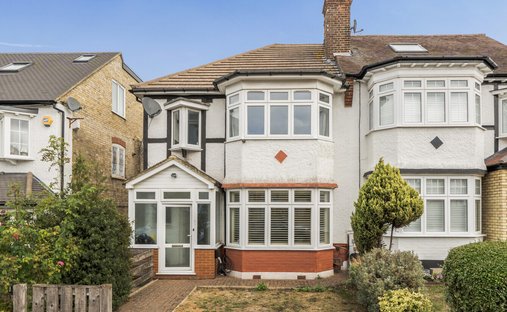 House in Barnet, England 1