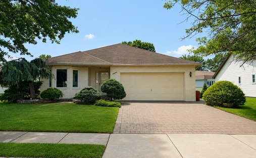 House in Marlboro Township, New Jersey, United States 1