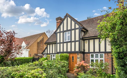 House in Barnet, England 1
