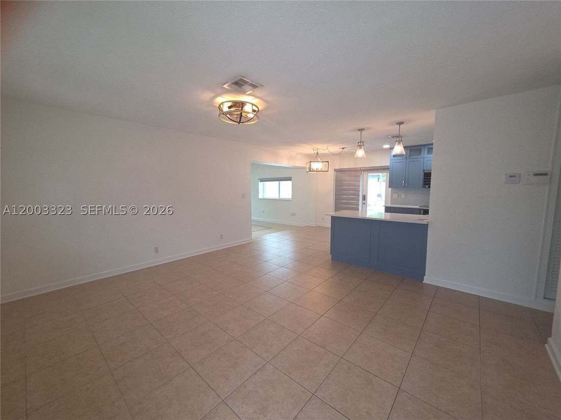 House in Oakland Park, Florida, United States 4 - 17706795