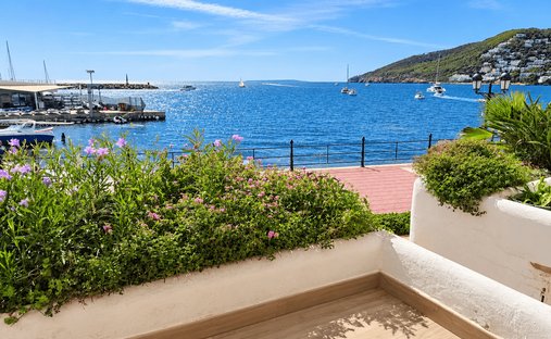 Apartment in Santa Eularia des Riu, Balearic Islands, Spain 1