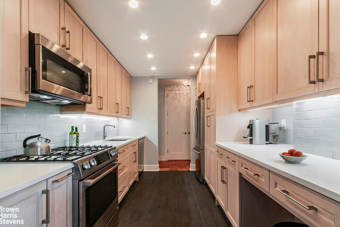 Co Op in New York, New York, United States 5 - 18930927
