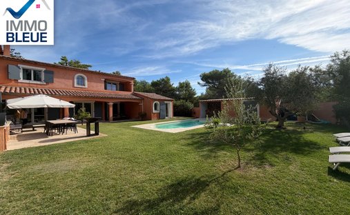 Villa in Les Logissons, Venelles, France 1