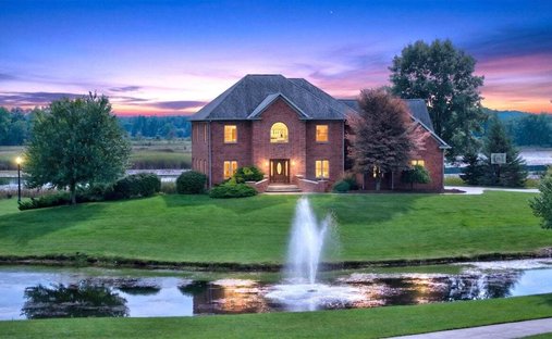 House in Leoni, Michigan, United States 1