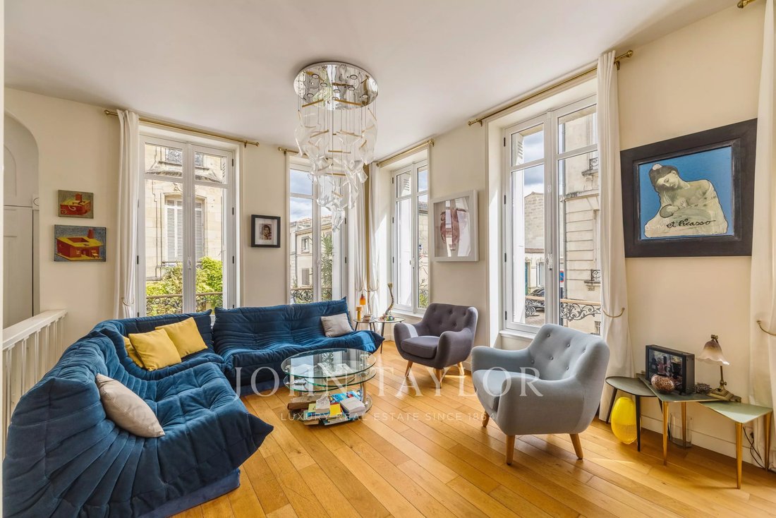 Apartment in Grand Parc-Chartrons-Paul Doumer, Bordeaux, France 2 - 18931578