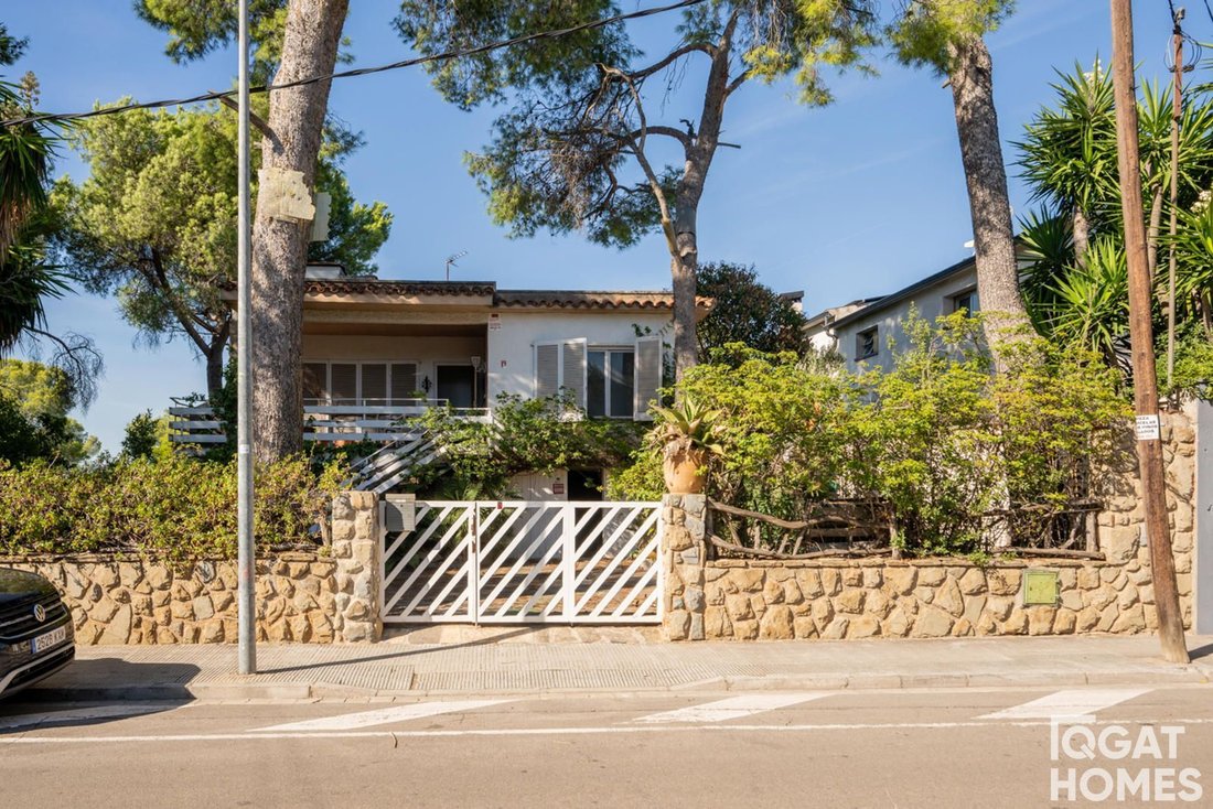 House in Sant Cugat del Valles, Catalonia, Spain 2 - 18931410