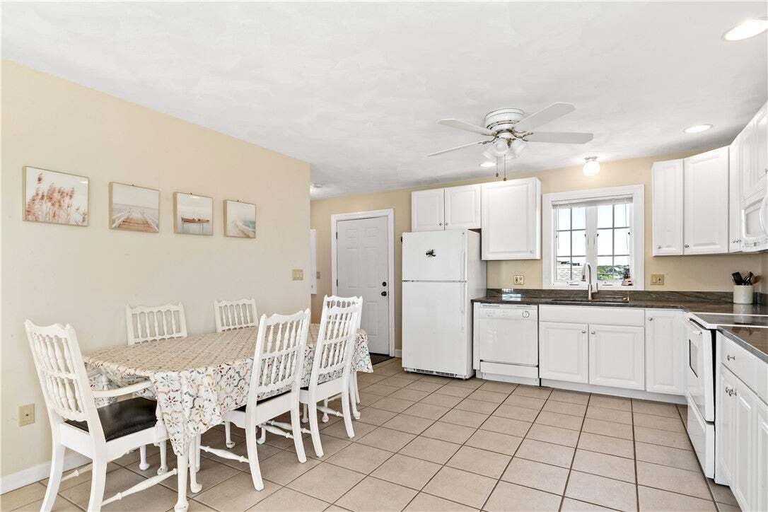 House in South Kingstown, Rhode Island, United States 4 - 18930401