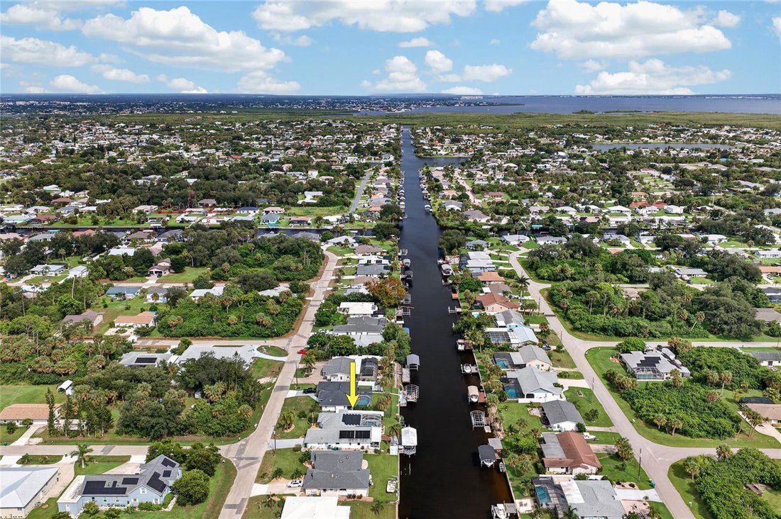 House in Port Charlotte, Florida, United States 3 - 18930870