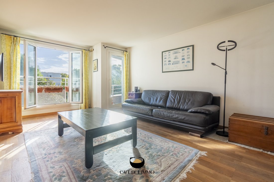 Apartment in Espaces Jeunes, Issy-les-Moulineaux, France 5 - 18931653