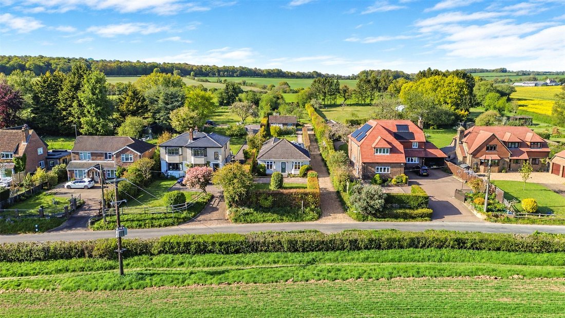 Bungalow in Ropley, England 1 - 18930827