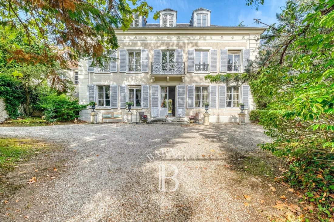 House in Seine-Port, Ile-de-France, France 1 - 18931547