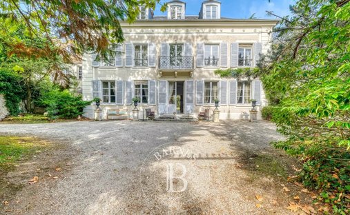 House in Seine-Port, Ile-de-France, France 1