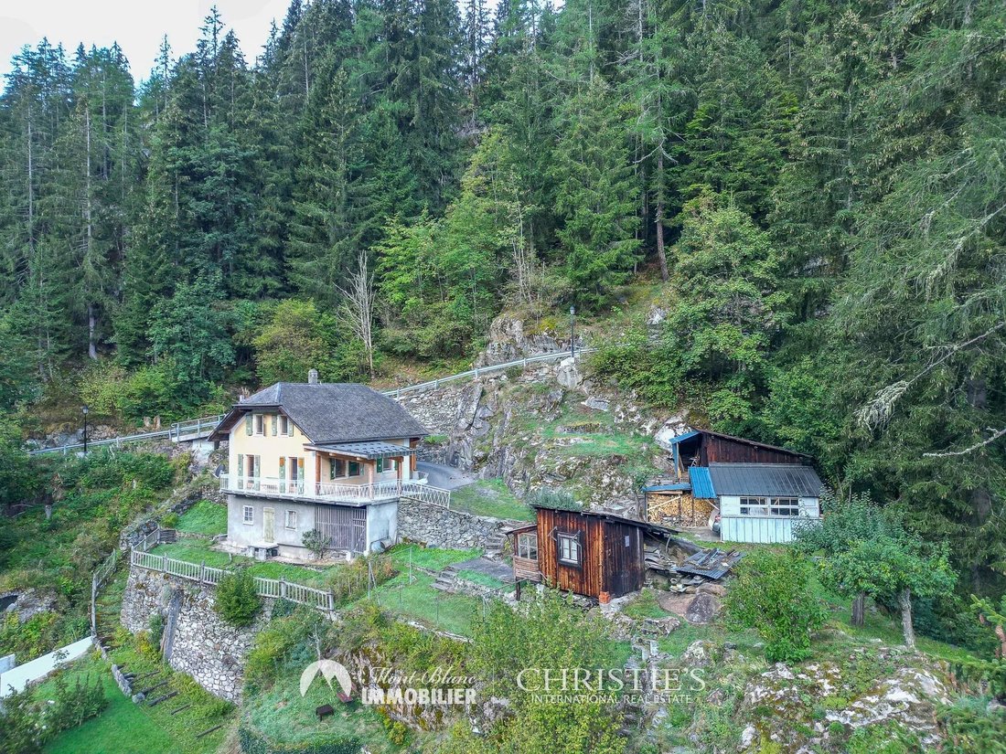 House in Vallorcine, Auvergne-Rhône-Alpes, France 2 - 18931296