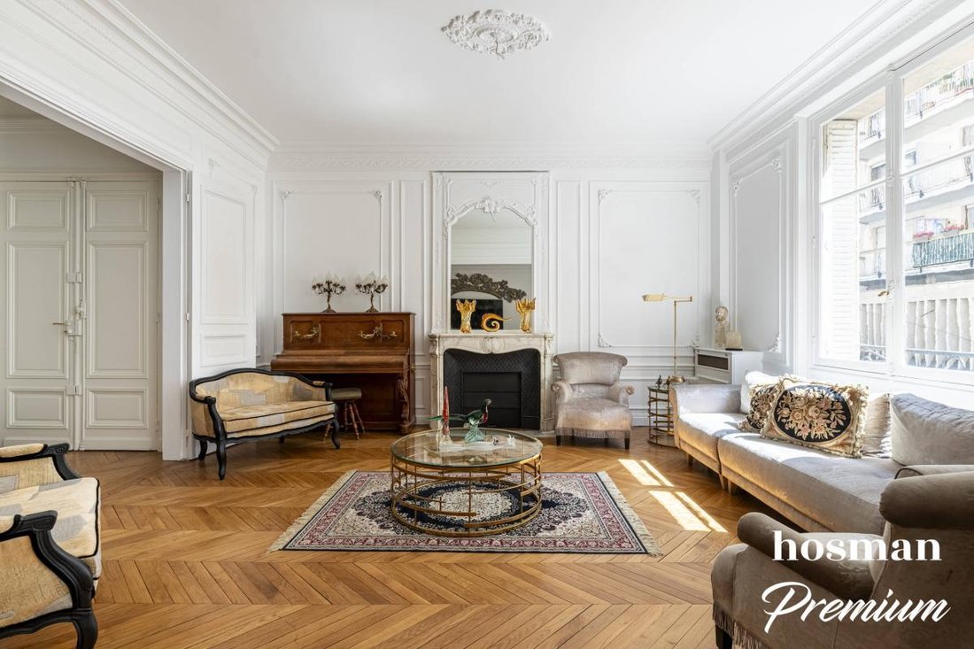 Apartment in Porte Dauphine, Paris 16e Arrondissement, Paris 5 - 18931621