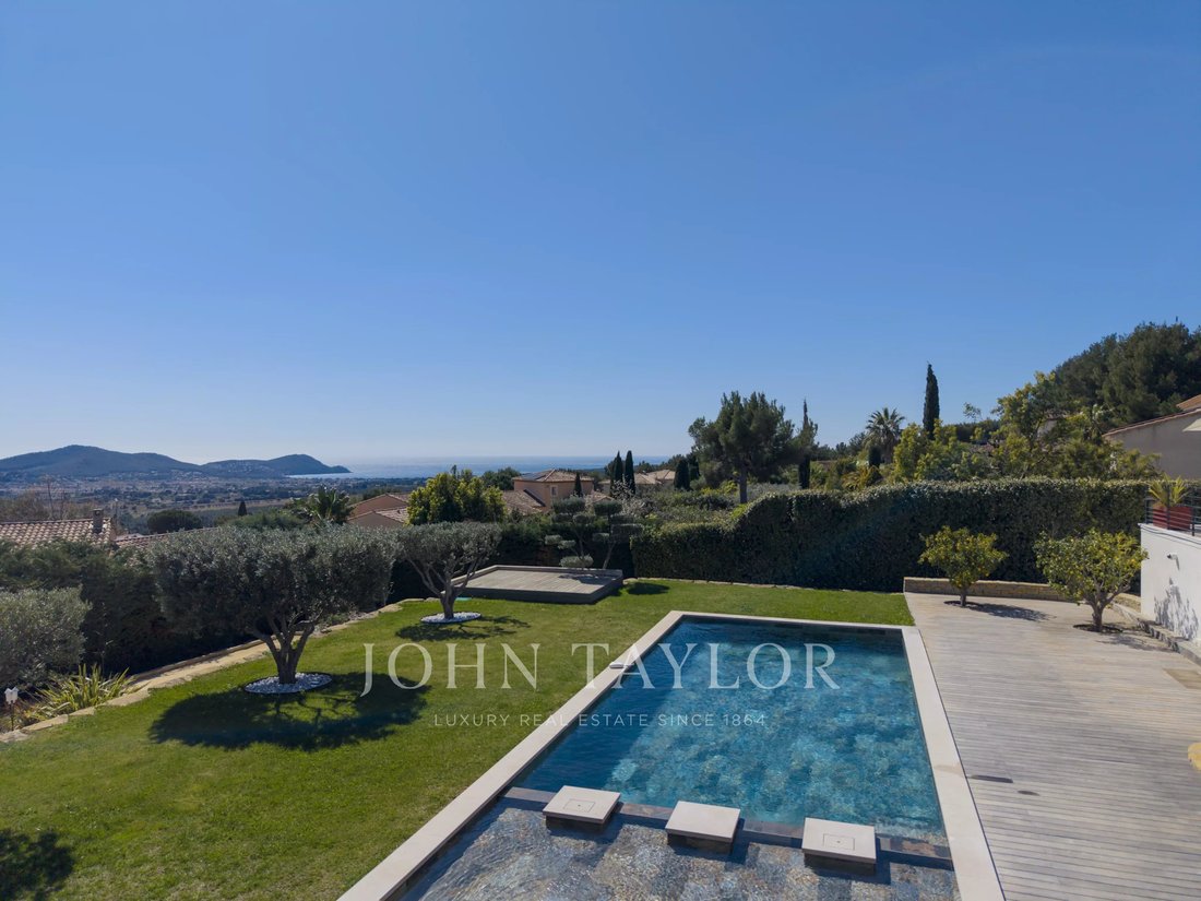 Villa in La Cadiere-d'Azur, Provence-Alpes-Côte d'Azur, France 5 - 18526284