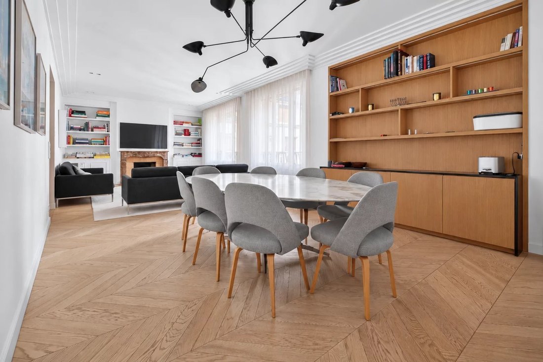 Apartment in Porte Dauphine, Paris 16e Arrondissement, Paris 2 - 18931291