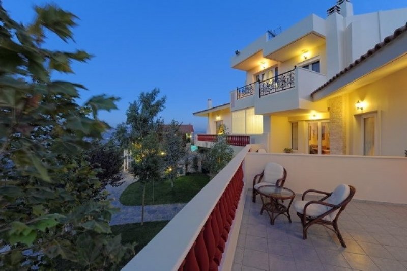 Estate in Gorgolaini, Greece 3 - 18735068
