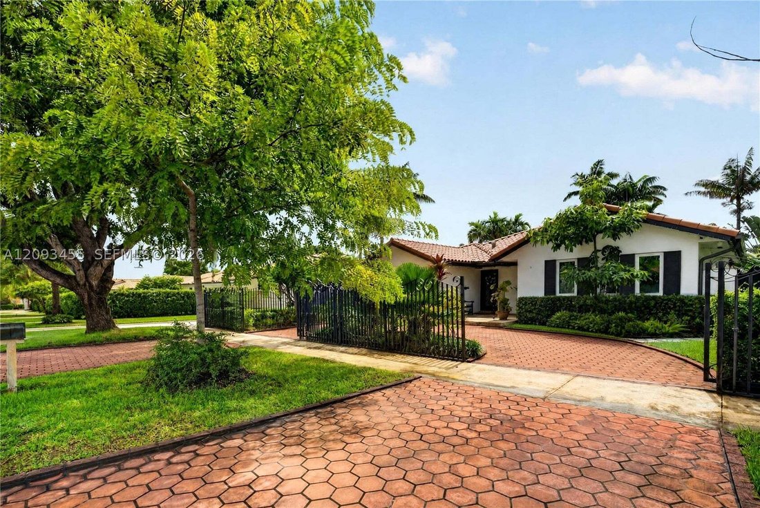 House in Miami, Florida, United States 1 - 18930469