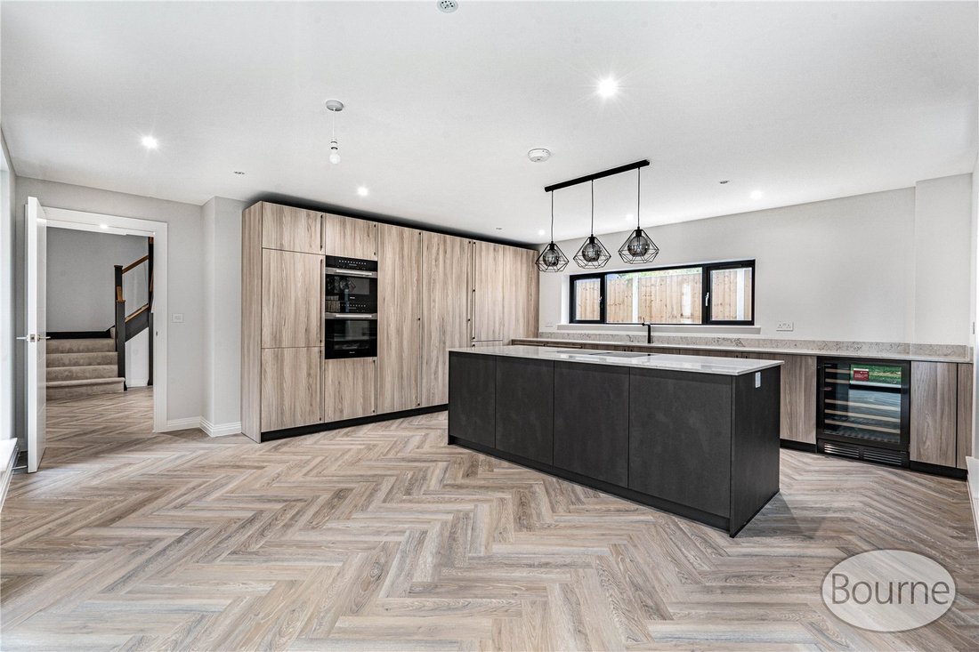 House in Old Woking, Woking, England 2 - 18930833